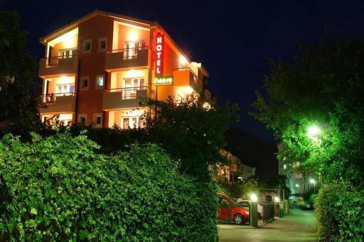 Hotel 61 of 62