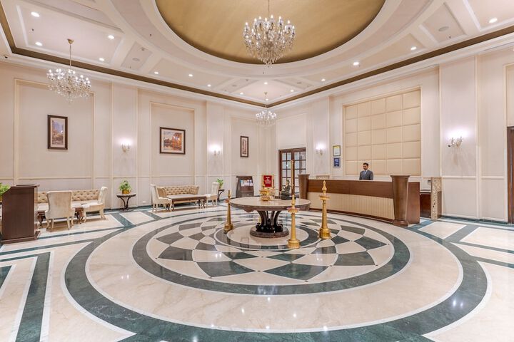 Hotel Interior 4 of 43