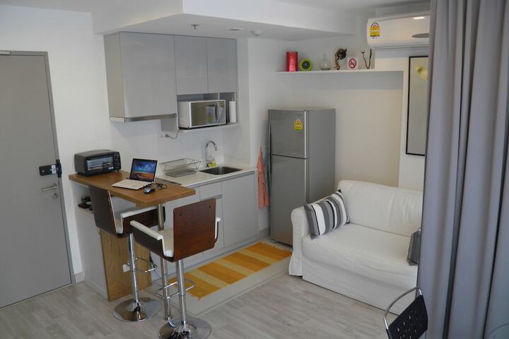 Room 9 of 38