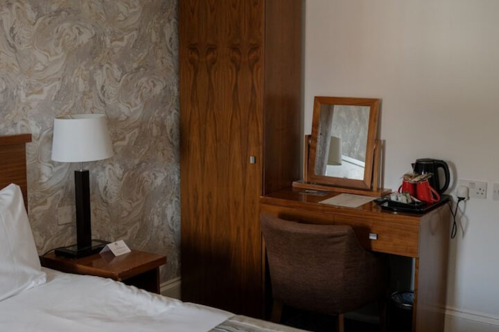 Room 14 of 44