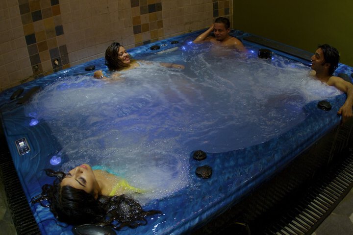 Spa 30 of 63