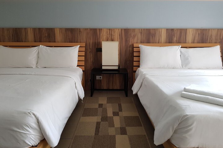 Room 6 of 49
