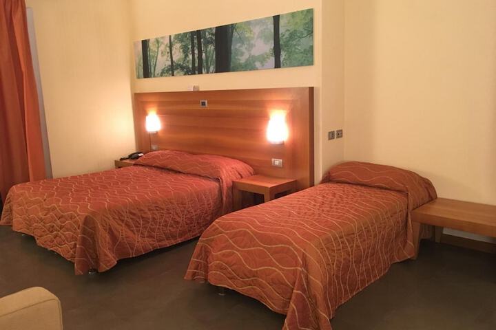 Room 11 of 52