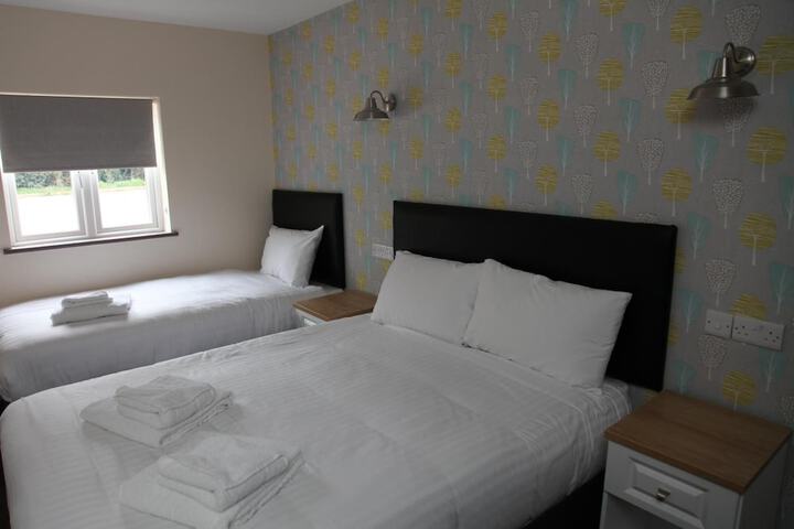 Room 6 of 47