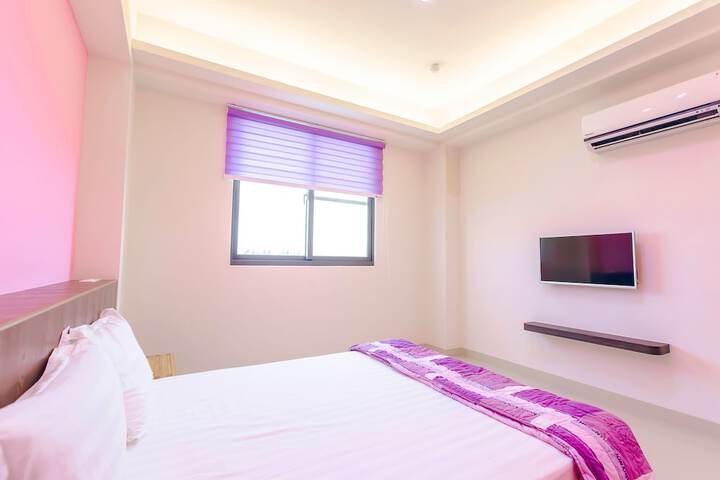 Room 33 of 39