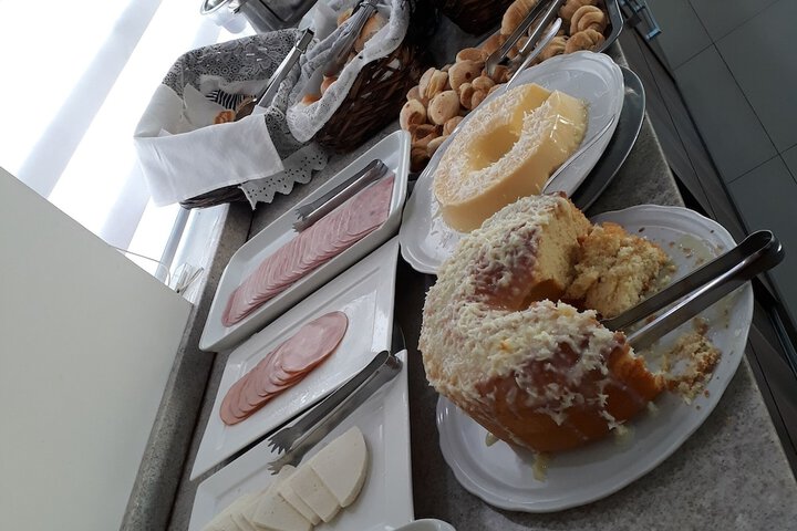 Breakfast/Coffee Service 17 of 27