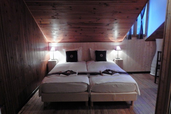 Room 5 of 57
