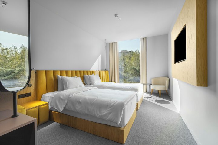 Room 22 of 58