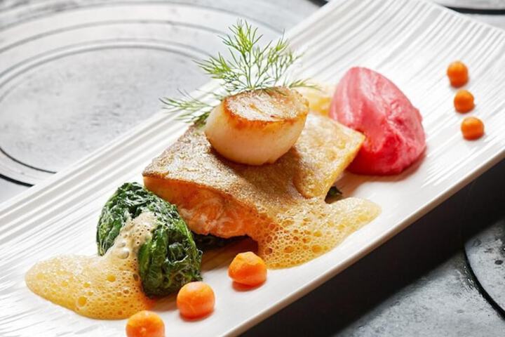 Dining Photos