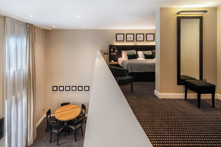 Room 35 of 52
