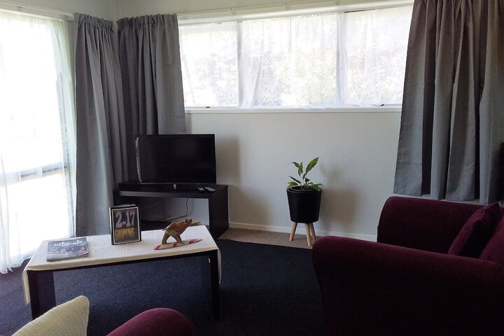 Room 12 of 27