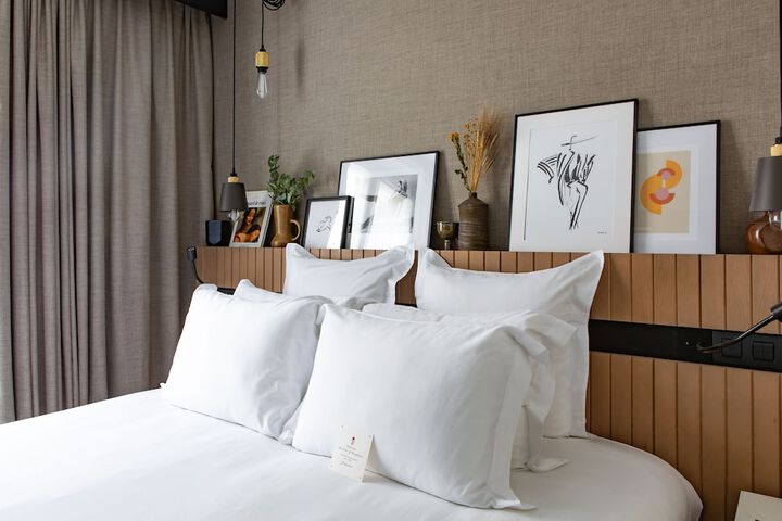 Room 26 of 61