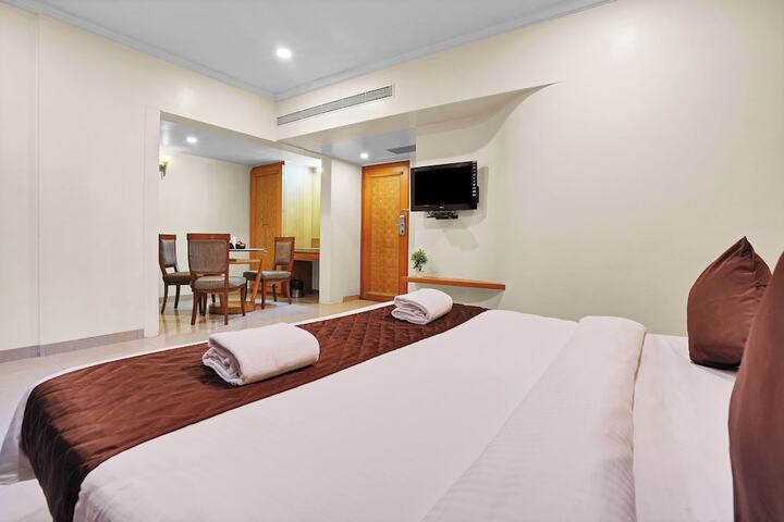 Room 9 of 29