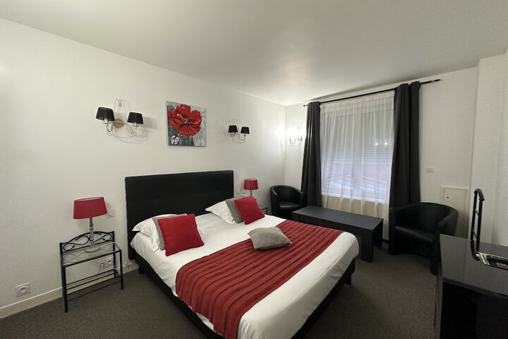 Room 19 of 35
