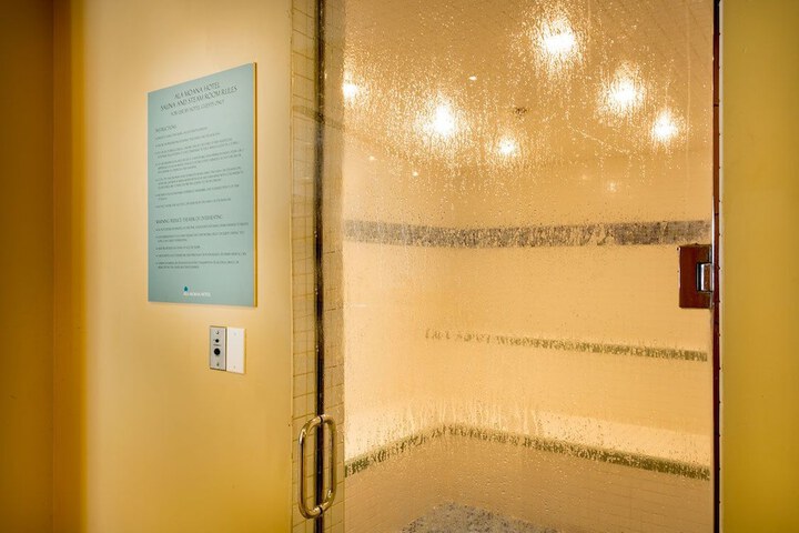 Room 175 of 213