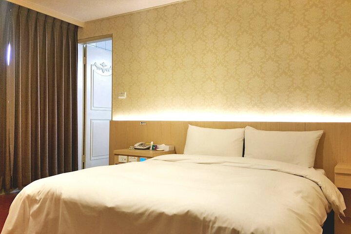 Room 20 of 67