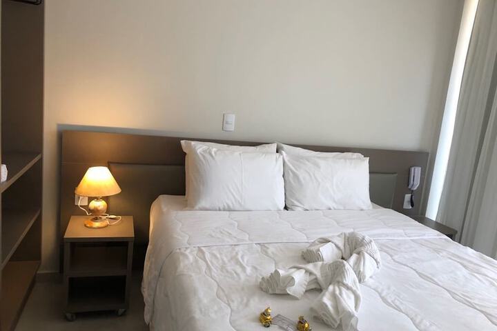 Room 28 of 63