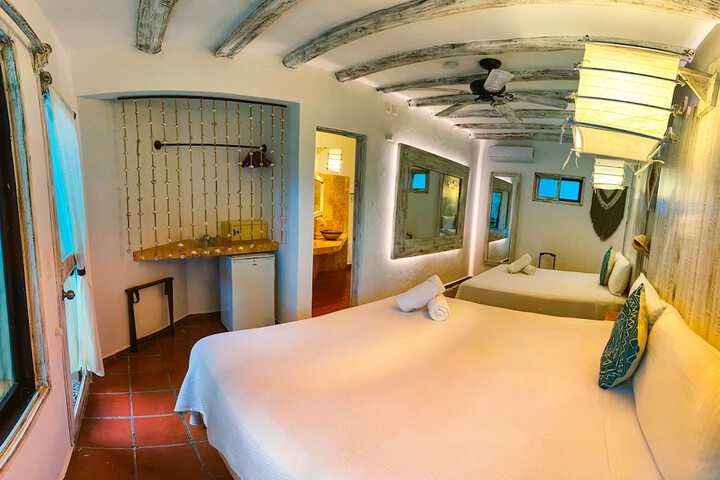 Room 29 of 94