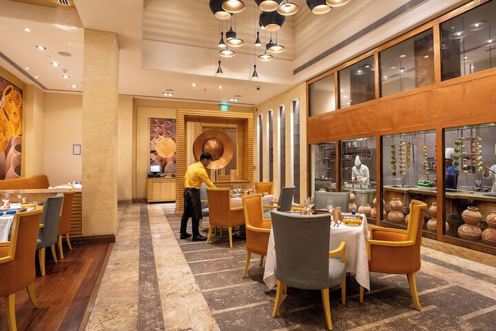 Dining 62 of 84