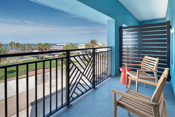 Terrace/Patio 18 of 38