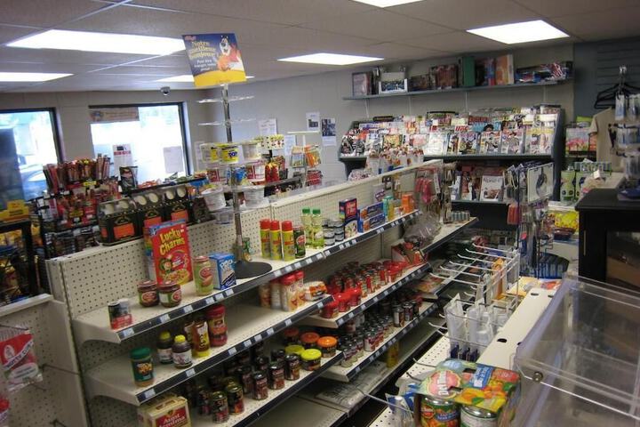 Gift Shop 17 of 39