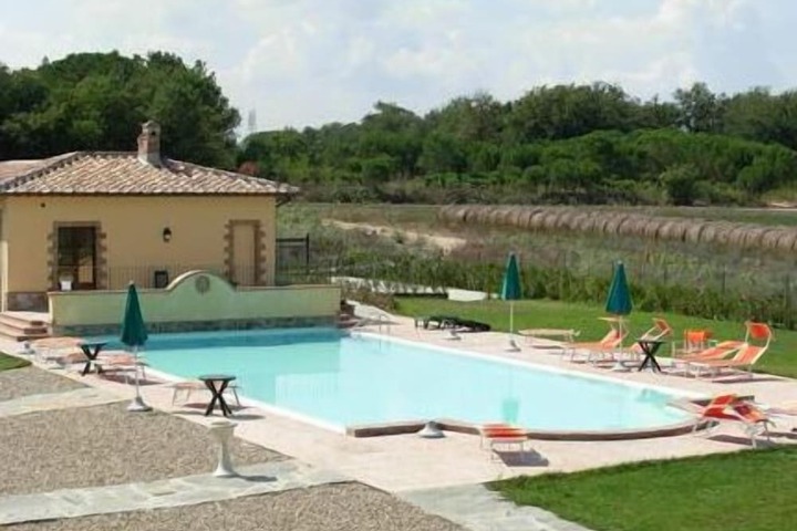 Pool 65 of 95