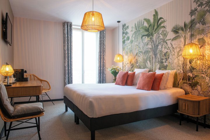 Room 17 of 56