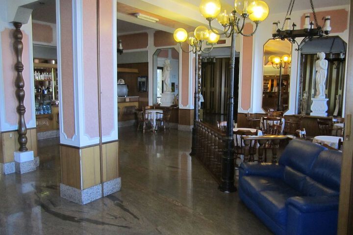 Hotel Interior 7 of 63