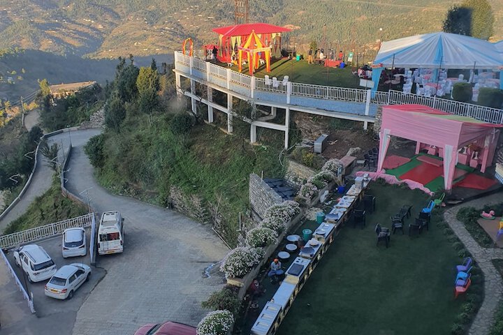 Hotel Exterior 41 of 61