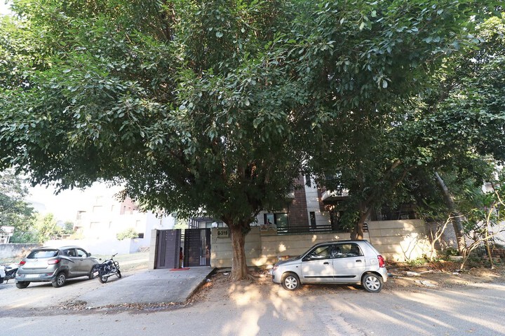 Property Grounds 24 of 24