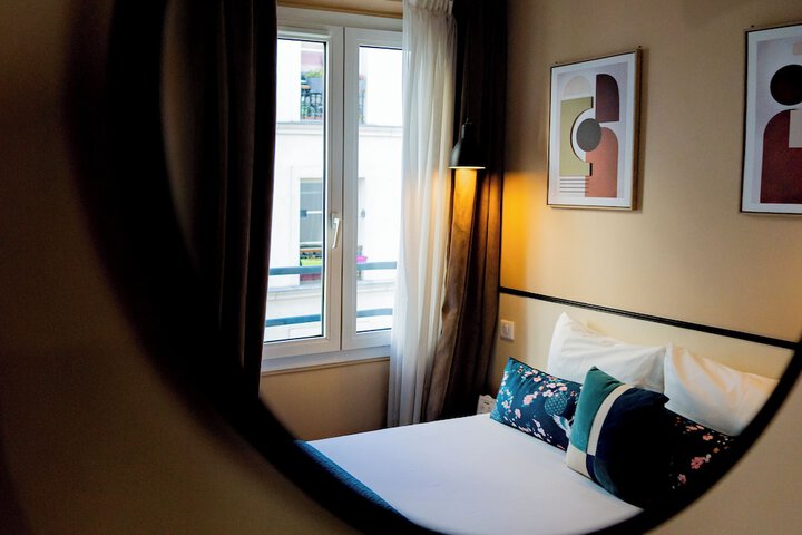 Room 38 of 64