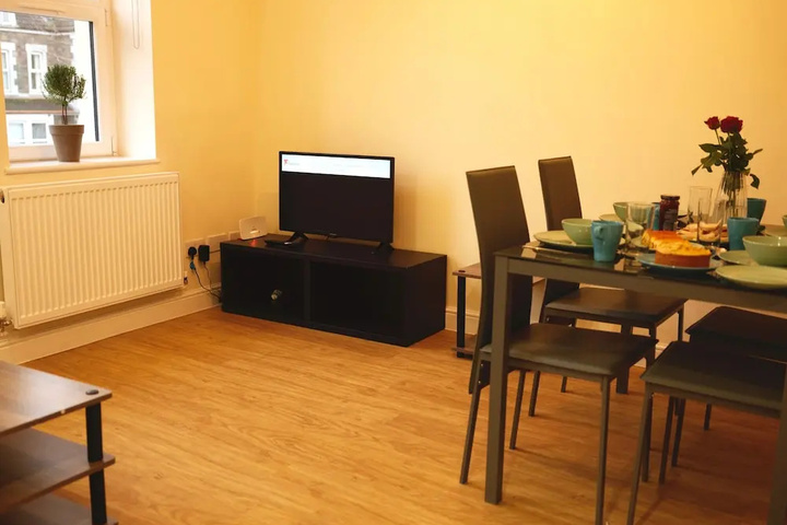 Room 3 of 15