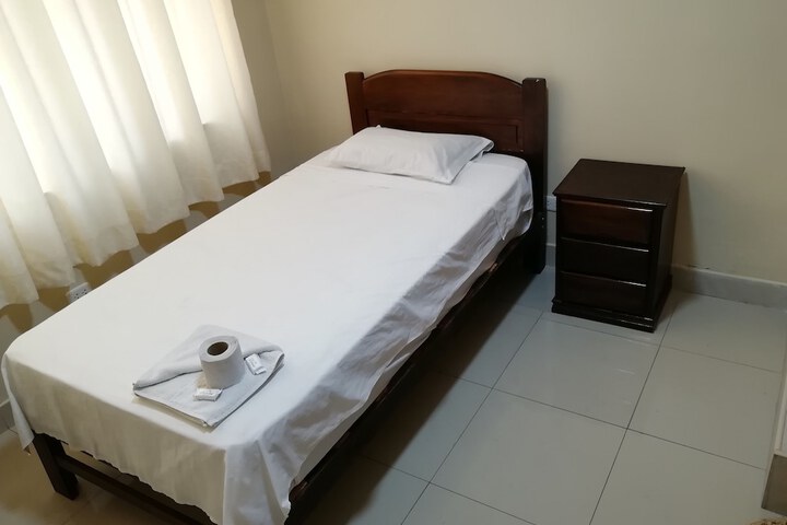 Room 5 of 60