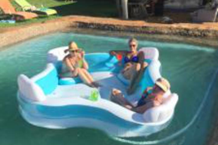 Pool 21 of 63