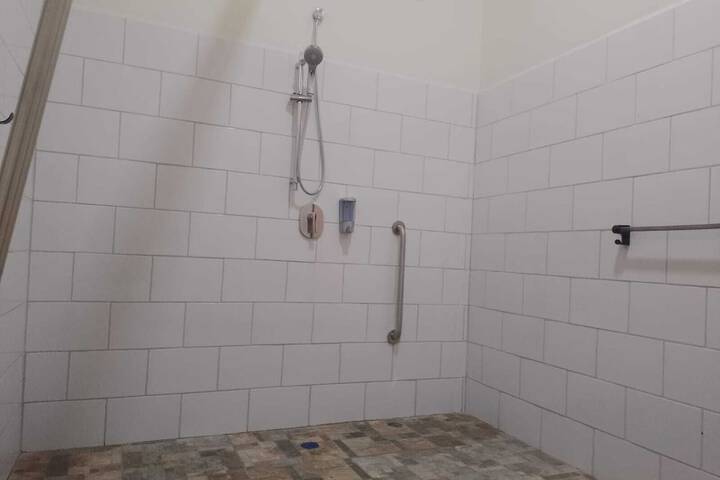 Room 49 of 159