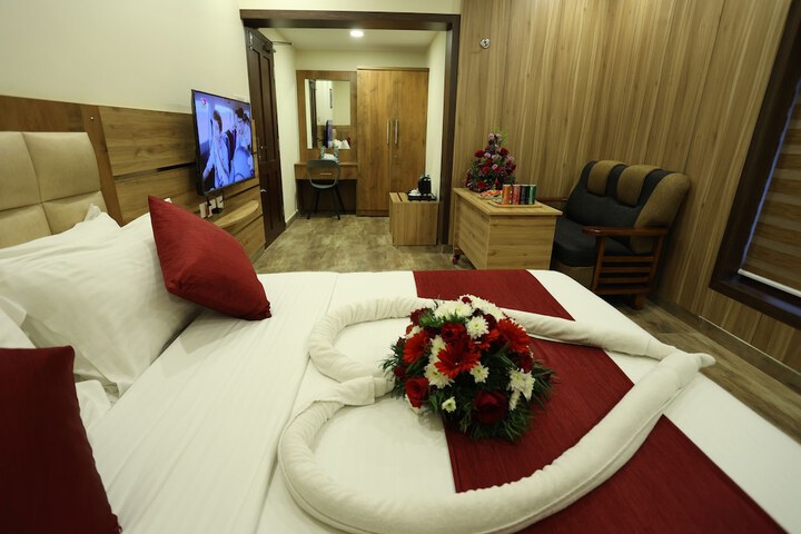 Room 28 of 63