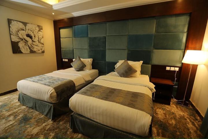 Room 47 of 82