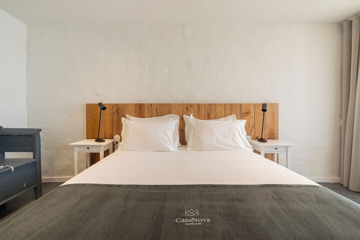 Room 27 of 100