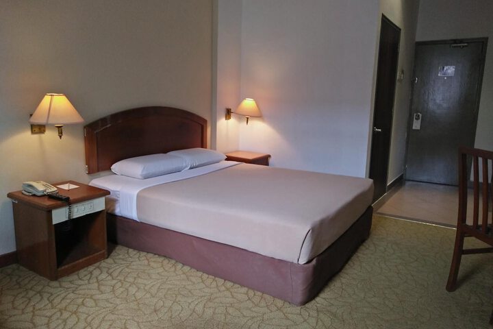 Room 26 of 64