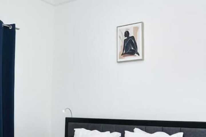 Room 16 of 56