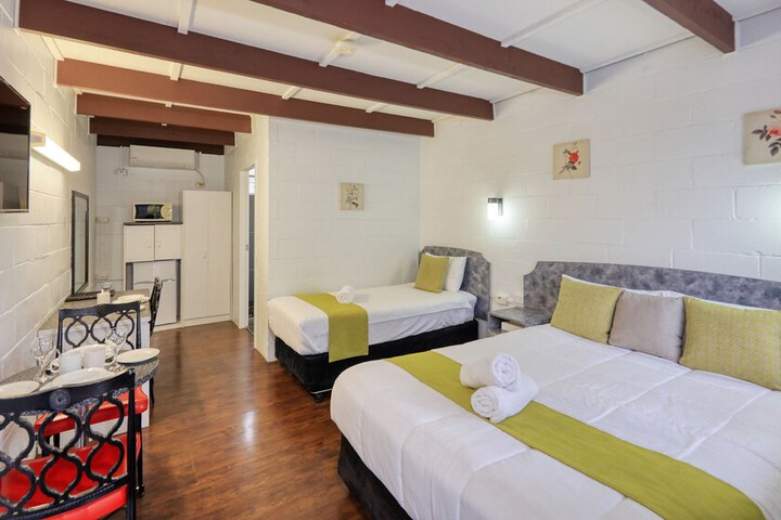 Room 8 of 54