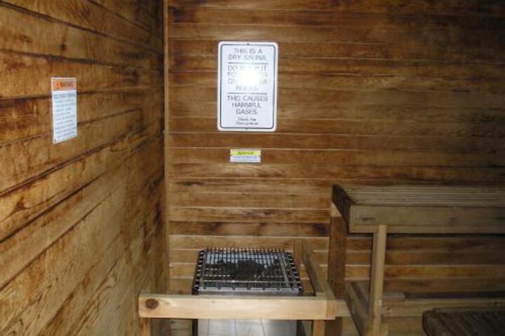 Seaside Camping Resort Deluxe Studio Cabin 2 in Seaside, OR