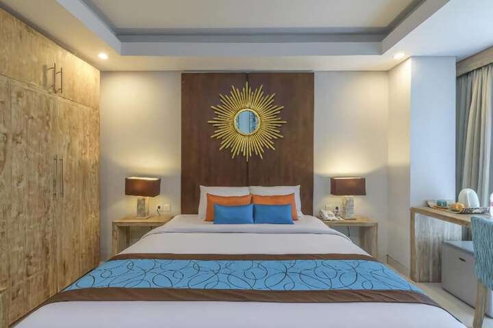 Room 12 of 31