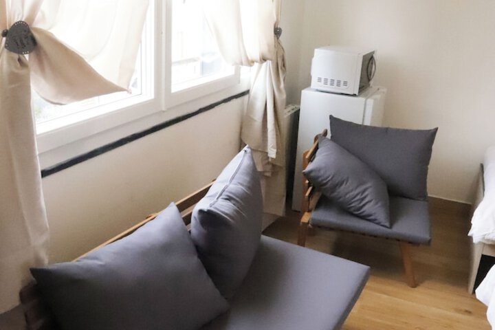 Room 16 of 24