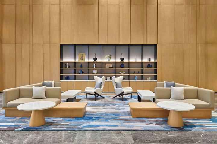 Hotel Interior 4 of 39