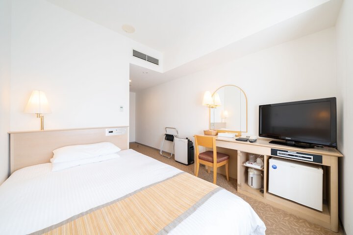 Room 16 of 91