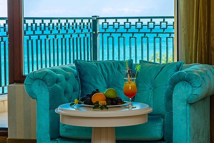 balcony