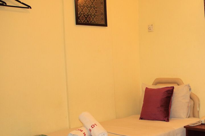 Room 9 of 64