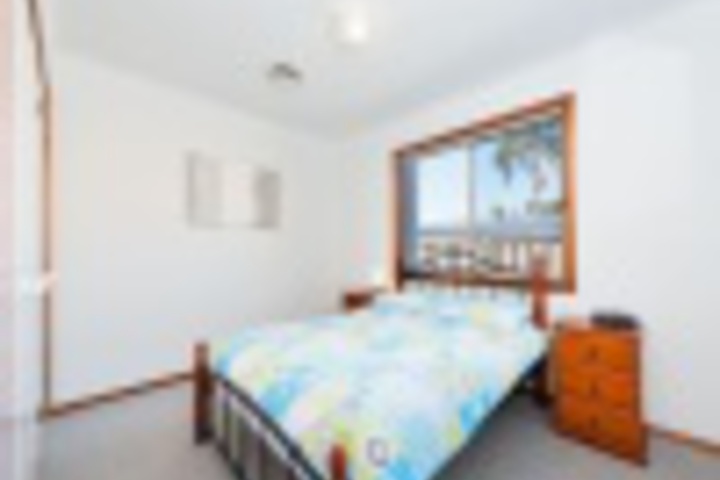Room 28 of 180