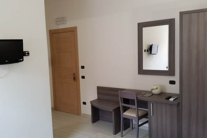 Room 18 of 39